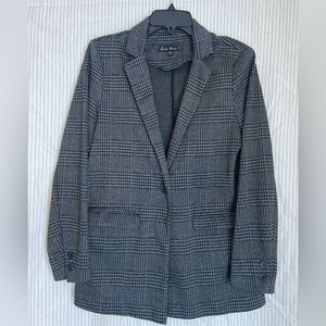 Grey and black plaid jacket. Size S (8)